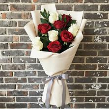 Букет цветов из:  Розы в Советском Ханты-Мансийского АО