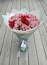 Букет цветов из:  Альстромерии в Советском Ханты-Мансийского АО