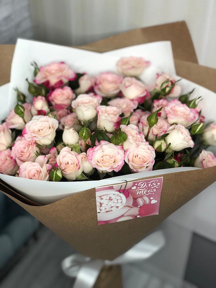 Букет цветов из: Розы в Советском Ханты-Мансийского АО