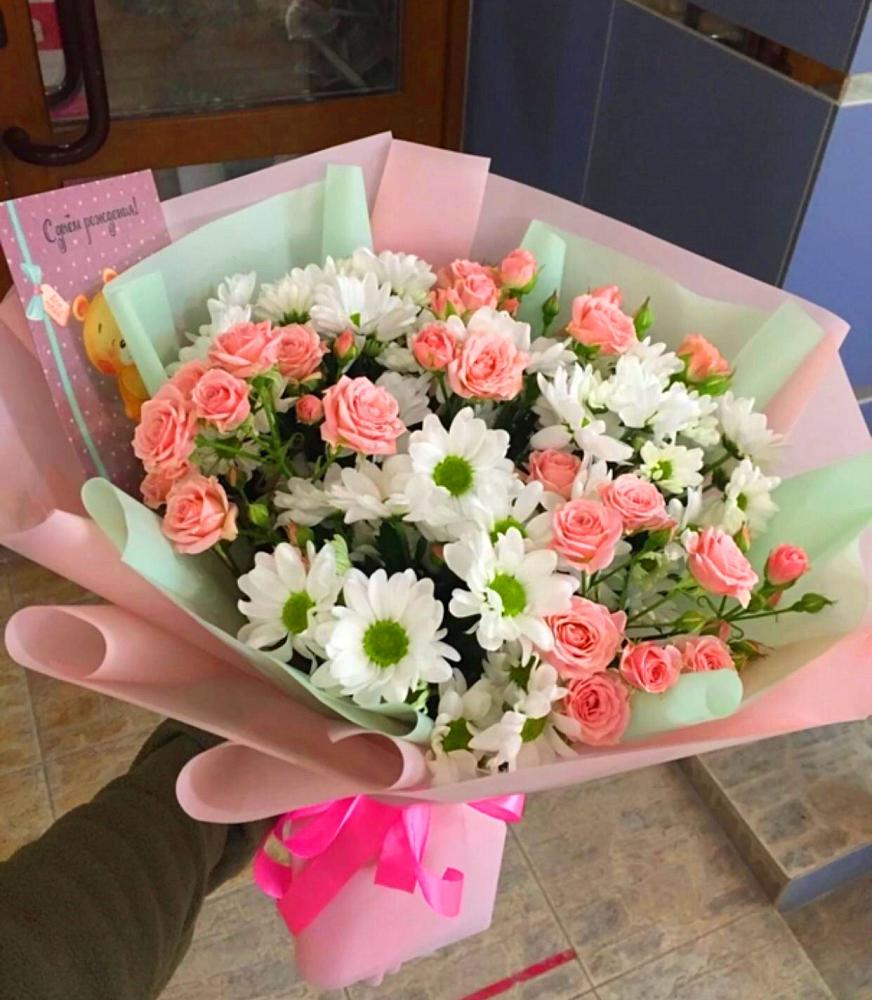 Букет цветов из: Розы и Хризантемы в Советском Ханты-Мансийского АО