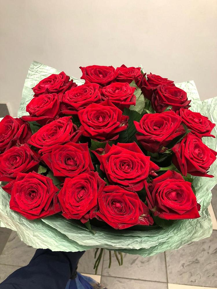 Розы Классика в Советском Ханты-Мансийского АО Букет Классика в Советском Ханты-Мансийского АО