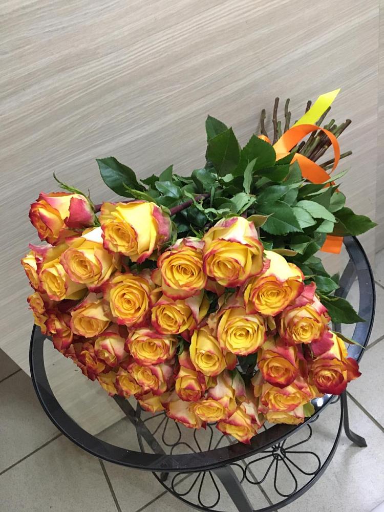 Букет Желтые розы в Советском Ханты-Мансийского АО