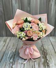 Букет цветов из:  Гвоздики, Розы и Хризантемы в Советском Ханты-Мансийского АО