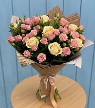 Букет цветов из:  Розы в Советском Ханты-Мансийского АО