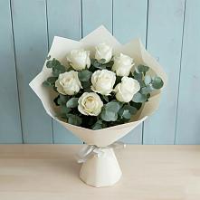Букет Белые розы в Эвкалипте #REPLACE_PRED# Советском Ханты-Мансийского АО