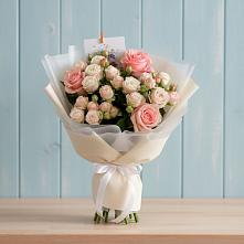 Букет цветов из:  Розы #REPLACE_PRED# Советском Ханты-Мансийского АО
