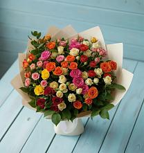Букет Микс из разноцветных кустовых роз в Советском Ханты-Мансийского АО